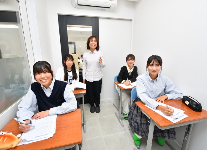 高槻市の塾 筑波ゼミナール真上校 中学生向け1対4少人数集団授業と個別指導｜定期テスト対策と高校受験指導